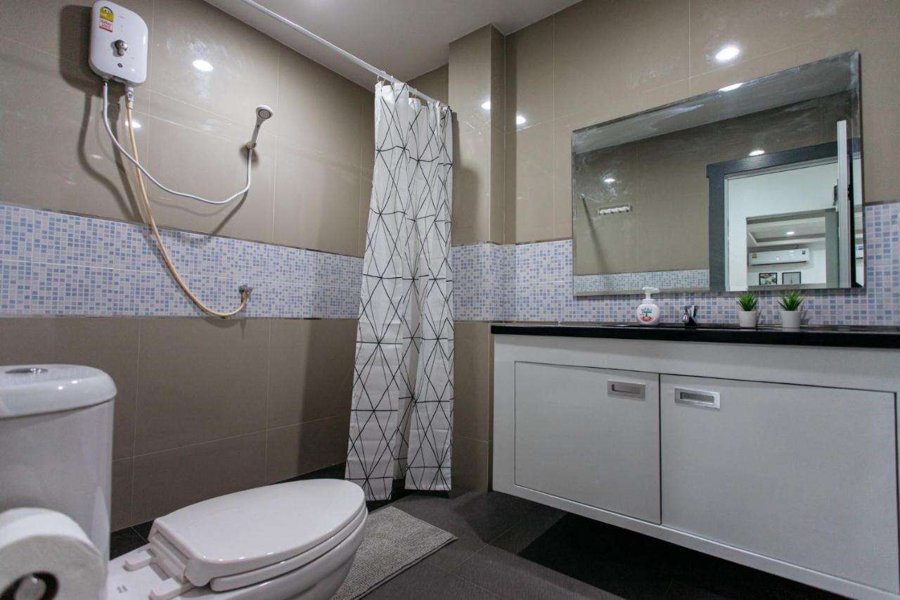 Estúdio Apartamento de 45m2 com 1 banheiro privativo em Silom Banguecoque Exterior foto