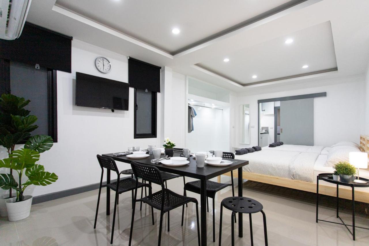 Estúdio Apartamento de 45m2 com 1 banheiro privativo em Silom Banguecoque Exterior foto